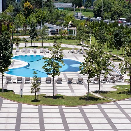 Готель Elite World Grand Istanbul Basin Ekspres Екстер'єр фото The park