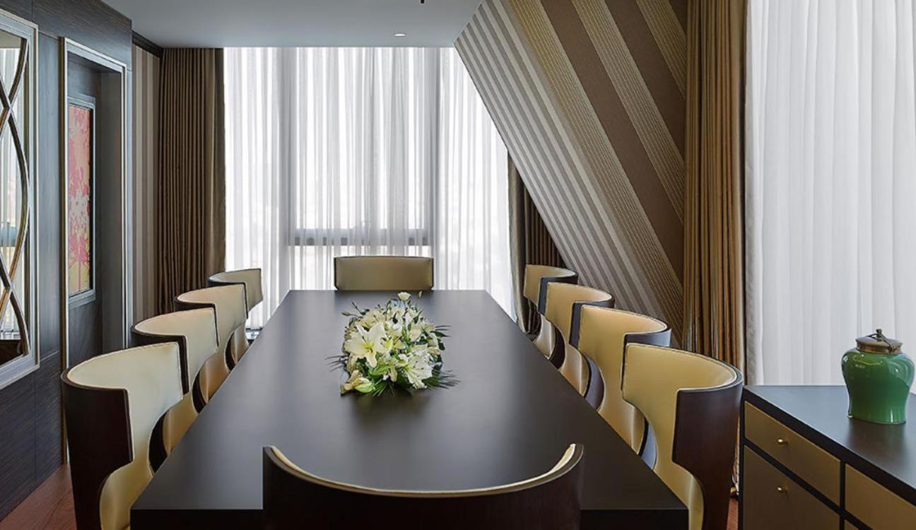 Готель Elite World Grand Istanbul Basin Ekspres Екстер'єр фото Boardroom